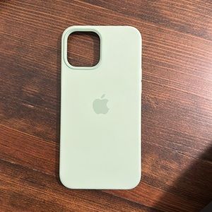 iPhone 12 pro Max case